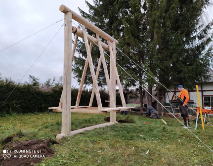 Traditsiooniline külakiik Viljandi lossimägedes